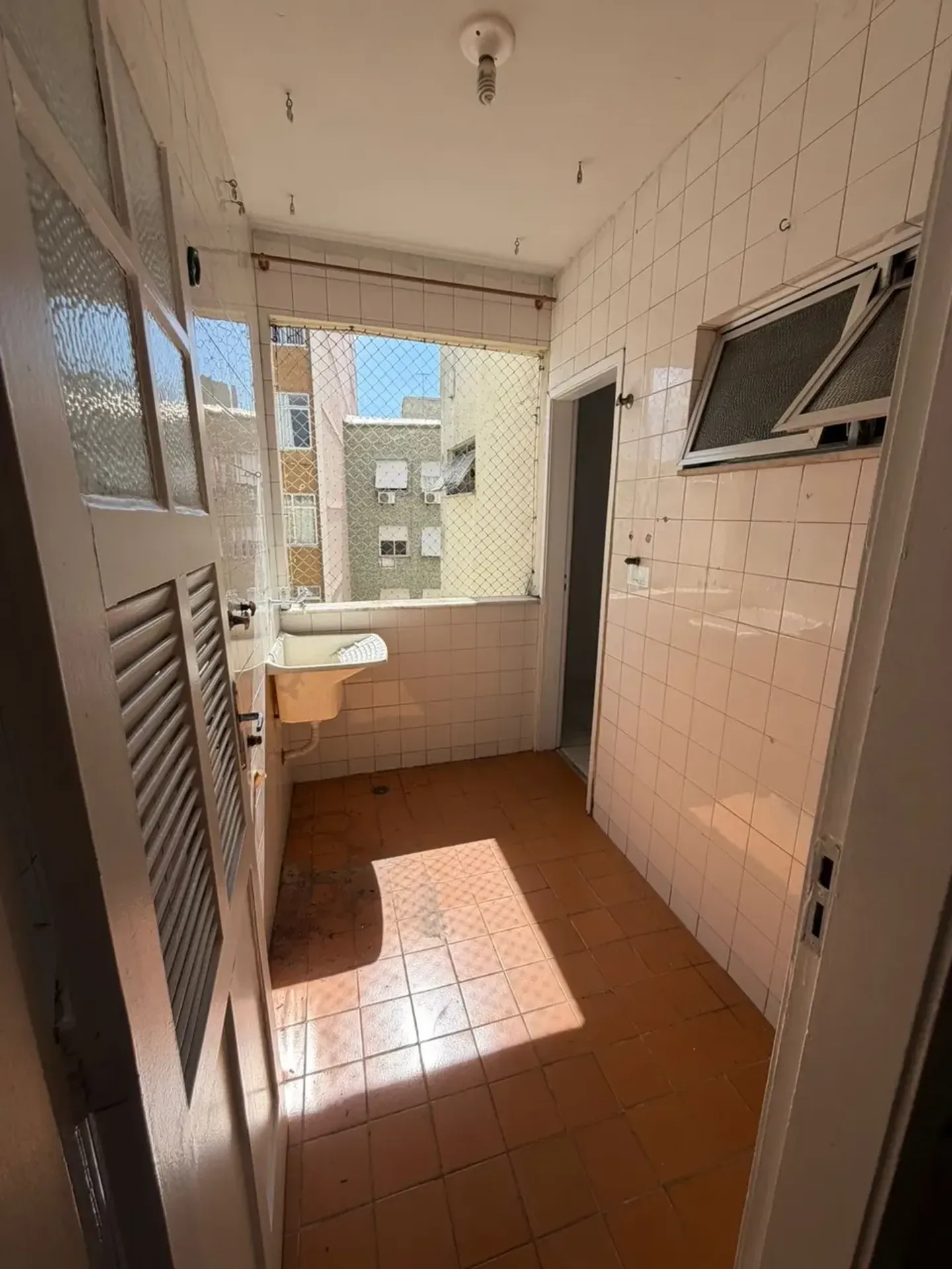 2-bedroom apartment, 1 with its own bathroom, 81 m² — photo 3