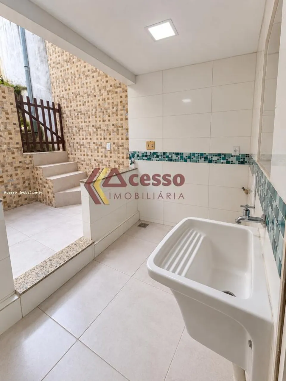 Casa de 300 m² e 2 quartos, Vila Valqueire — photo 6