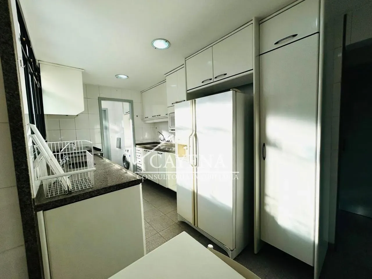 Apartment with 247 m², 3 bedrooms and 4 bathrooms — photo 44