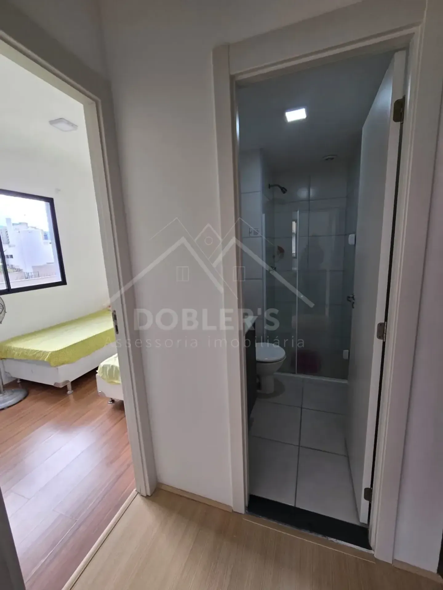 2-bedroom apartment with a mountain view — photo 22