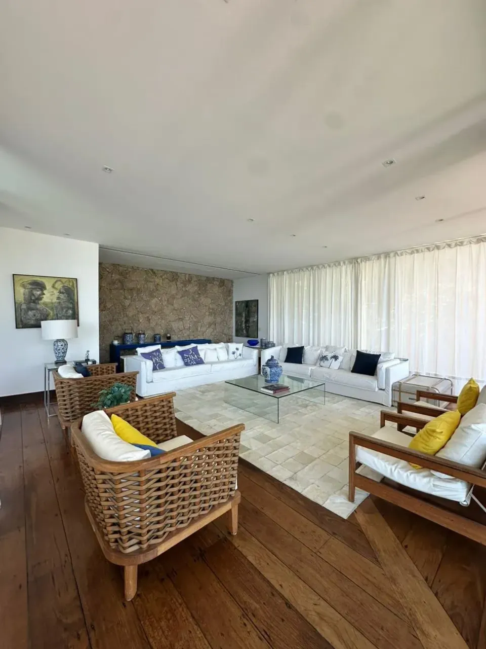 Furnished house with 4 bedrooms, balcony and 5 bathrooms — photo 11