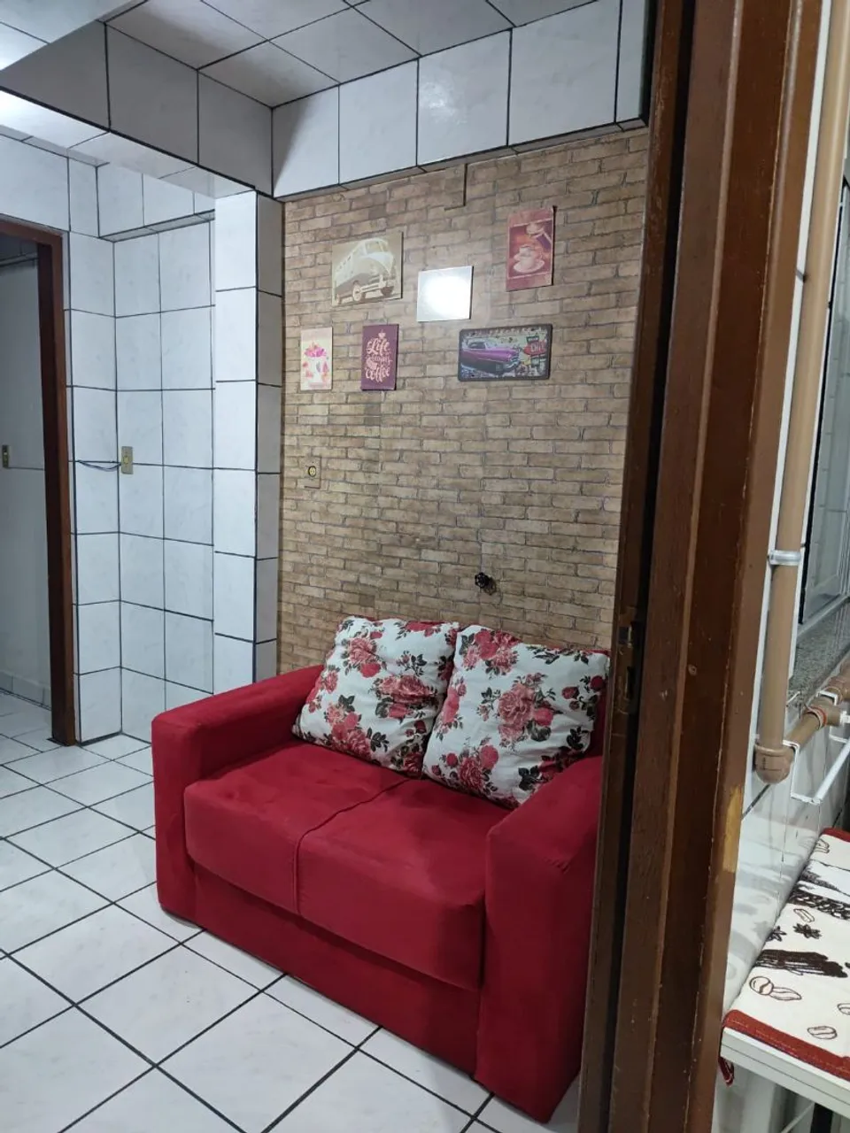 Furnished studio with kitchenette and electric stove — photo 9