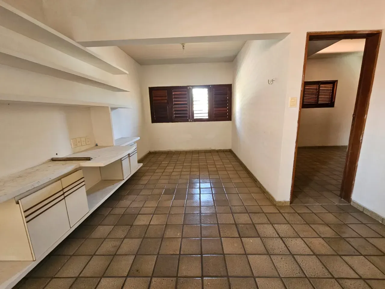 3-bedroom house with a washing machine in João Pessoa — photo 11