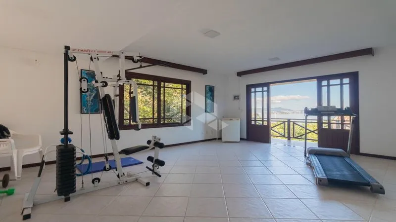 Furnished house 314 m² with 6 bedrooms and 4 parking — photo 64
