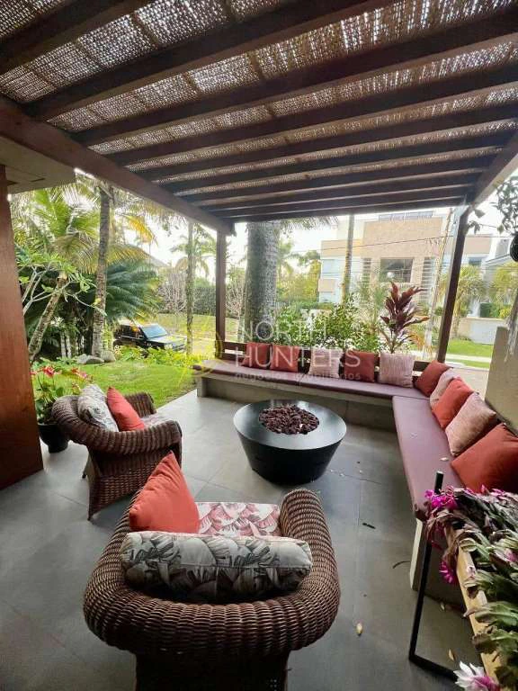 Casa com 5 suítes e 6 banheiros com área gourmet — photo 5
