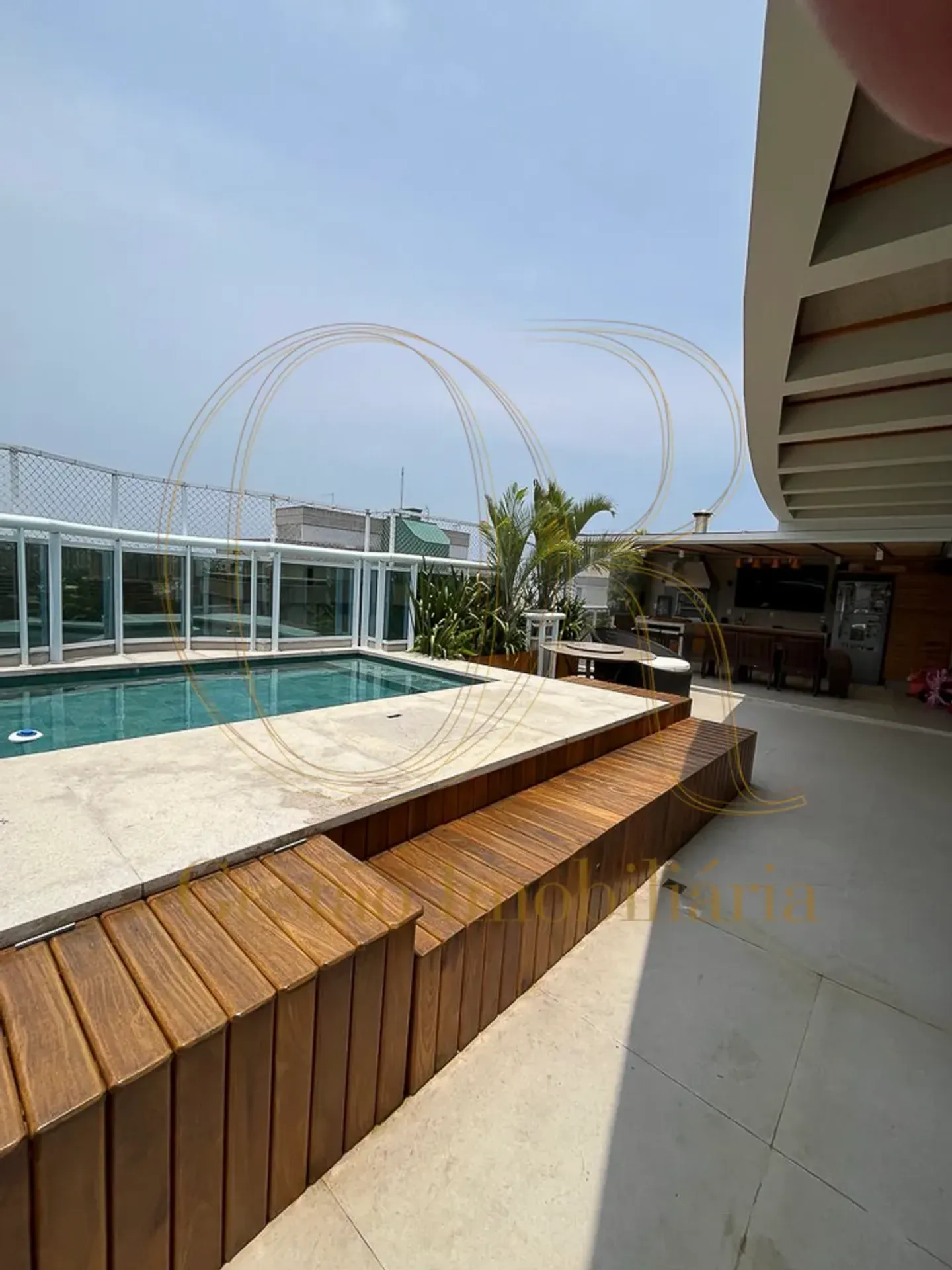 Apartamento mobiliado de 290 m² com 3 quartos e 4 banheiros — photo 27
