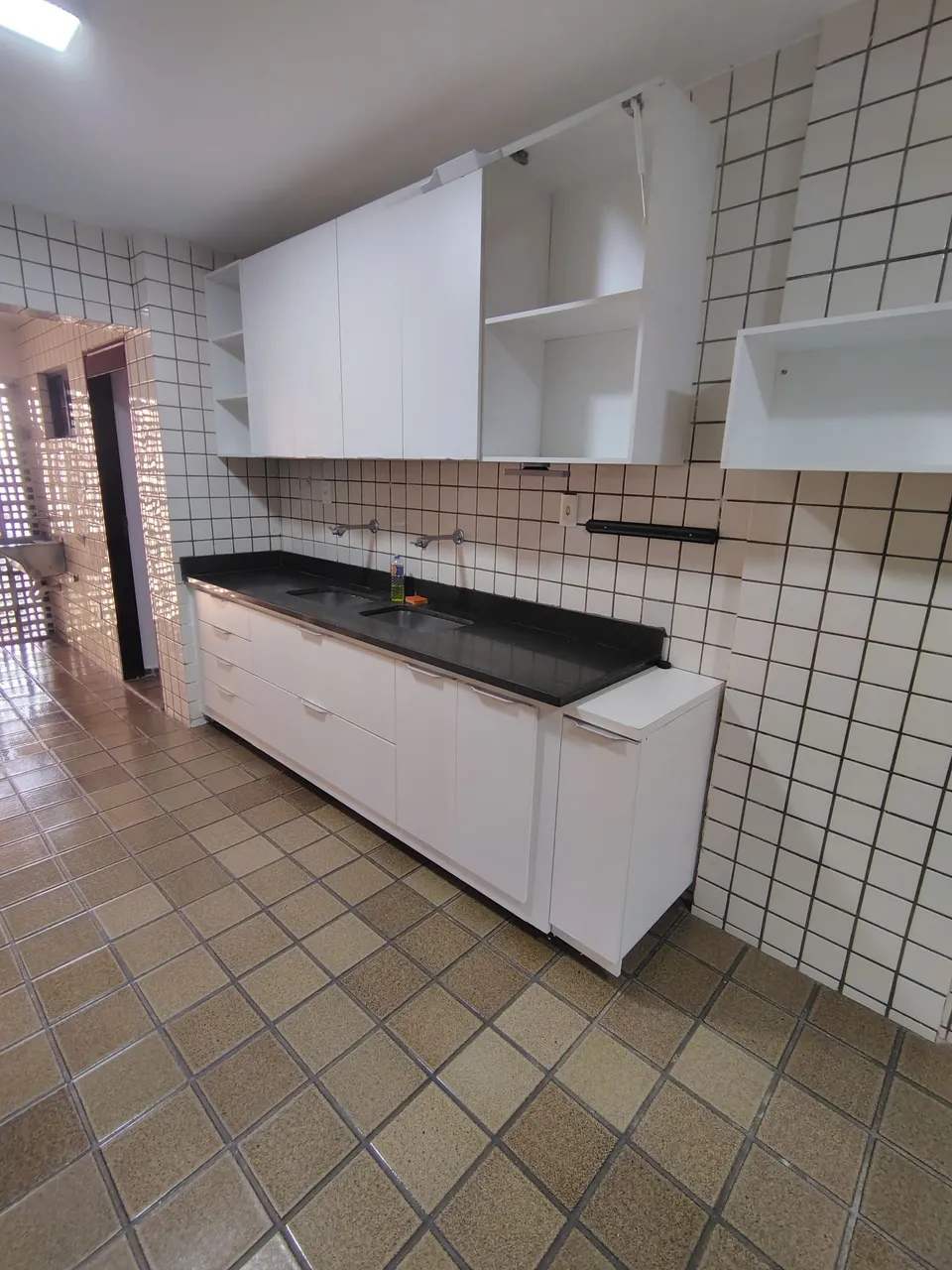 Apartamento de 4 quartos com 3 banheiros e 1 vaga — photo 8