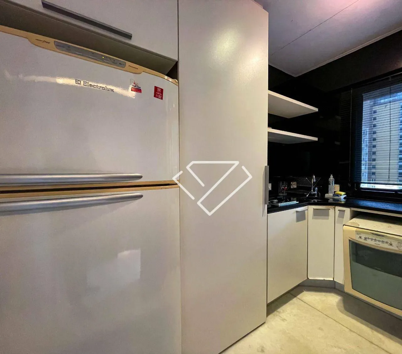 Furnished 2-bedroom apartment with closed kitchen 82 m² — photo 16