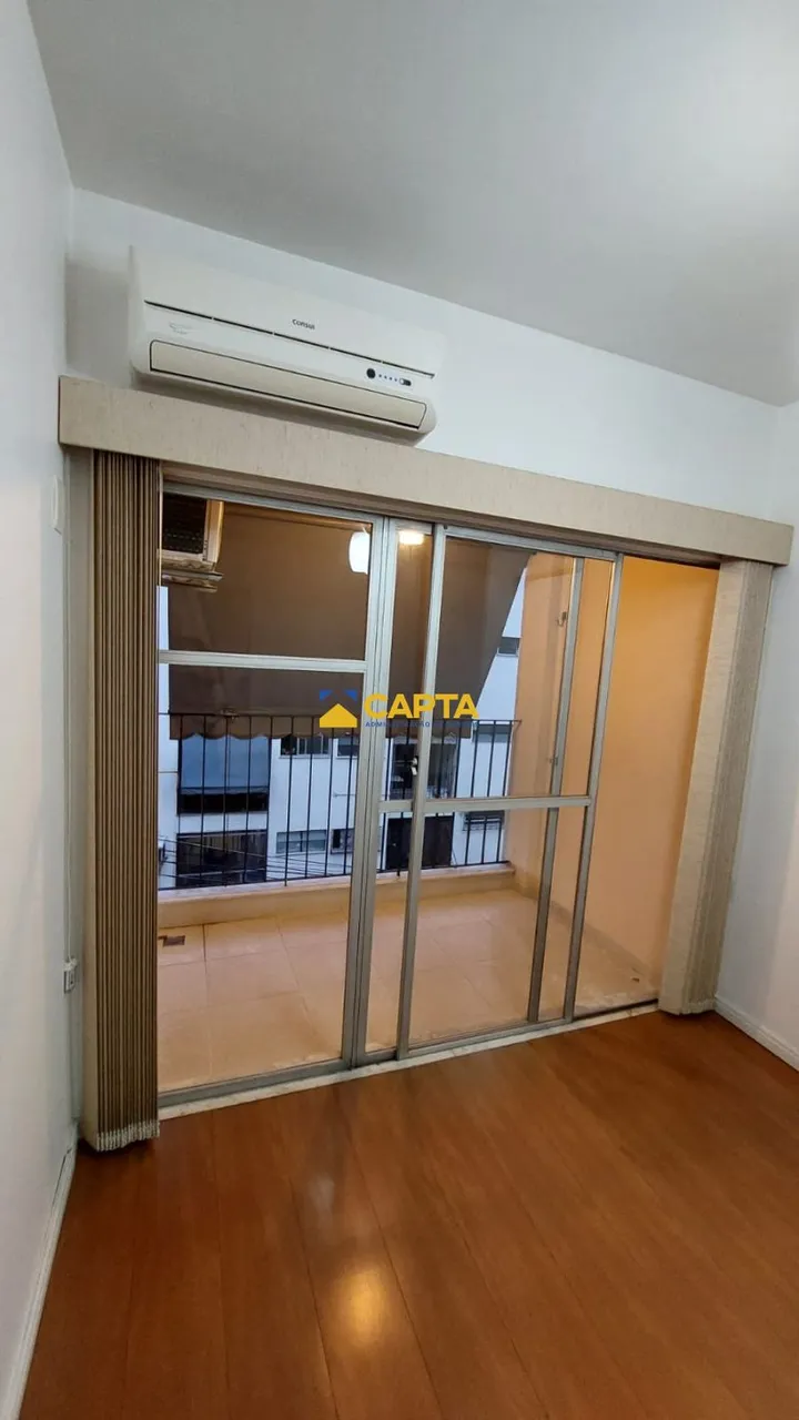 2-bedroom 2-bath apartment with 1 parking space — photo 5