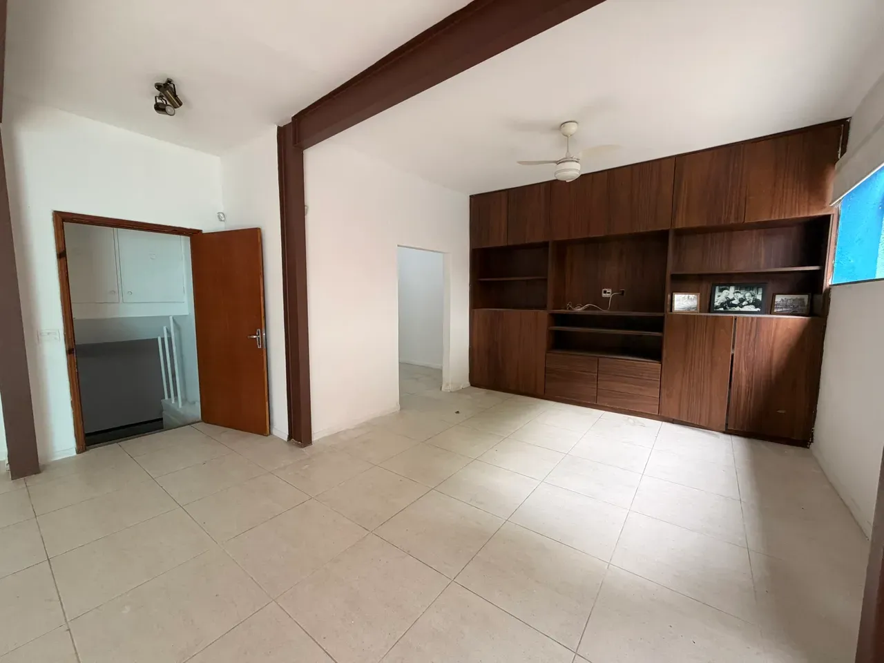 4-bedroom house with a bathtub in Rio de Janeiro — photo 29