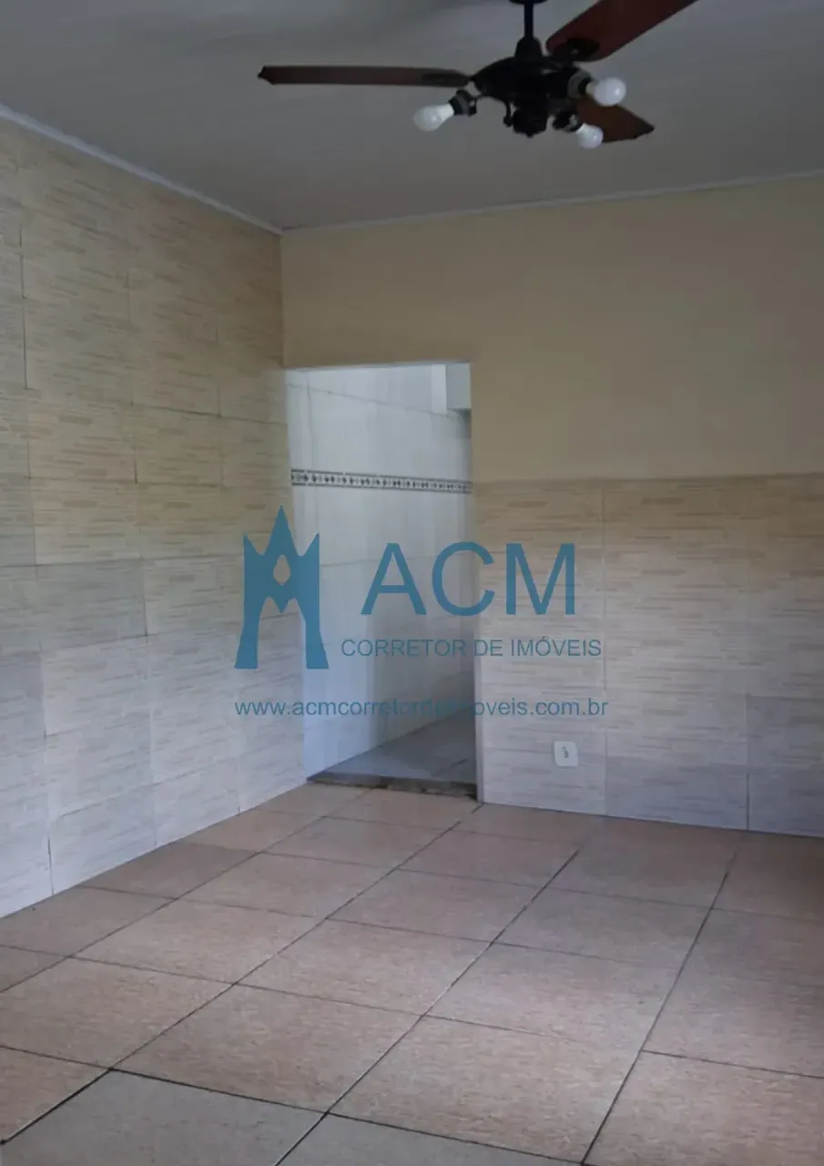 Casa sin amueblar con 2 dormitorios y 1 baño de 45 m² — photo 2