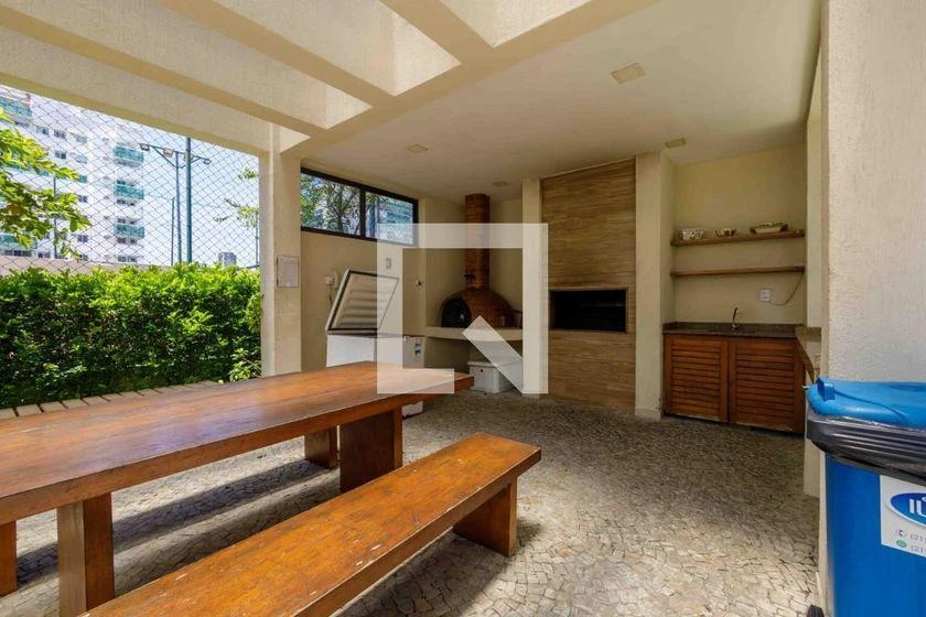 One-bedroom apartment with a mountain view — photo 17