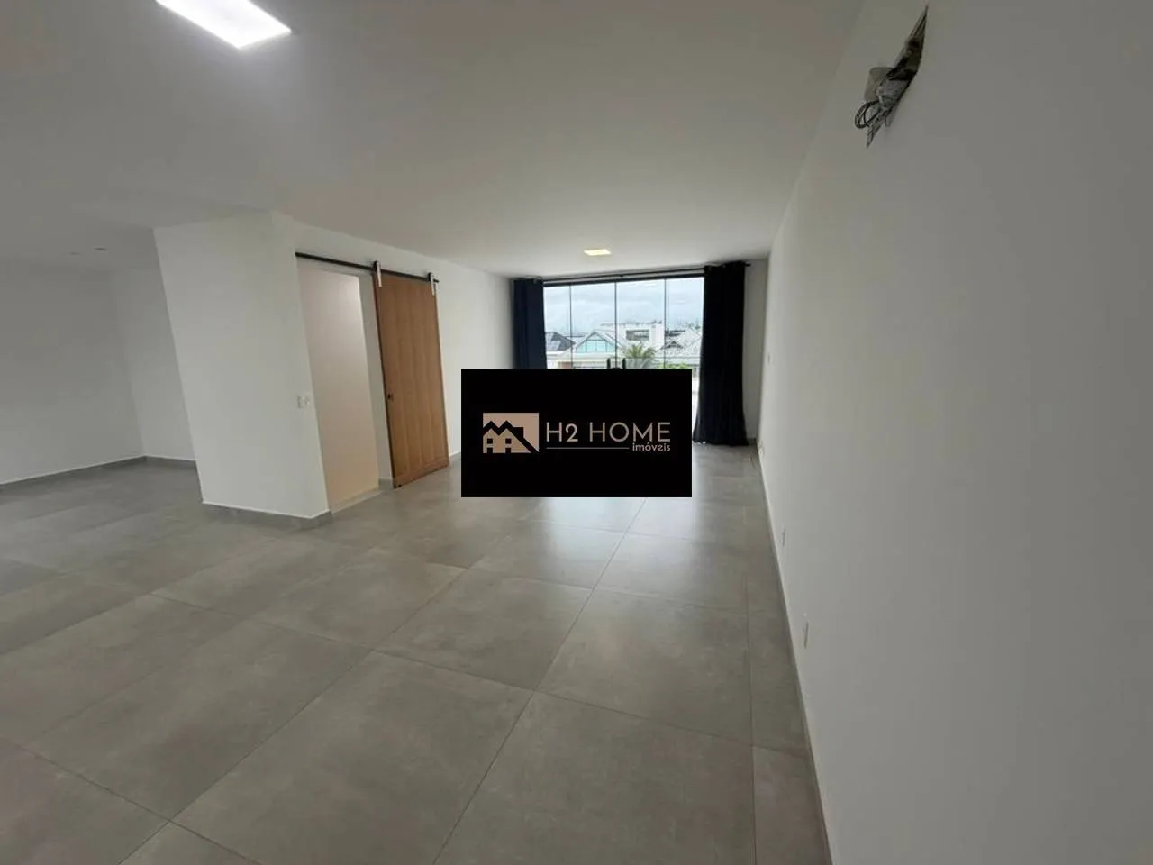 Garden in a 4-bedroom house, 290 m² — photo 15
