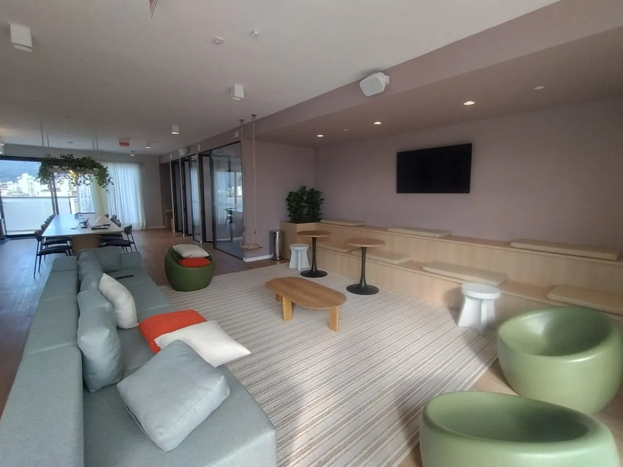 Furnished 21 m² studio with kitchenette and 1 bathroom — photo 7