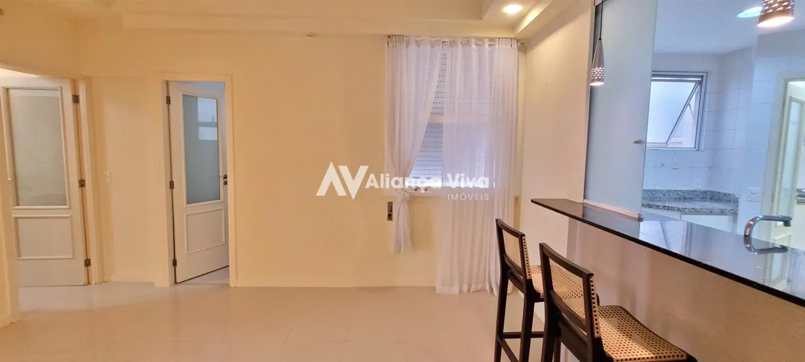 96 m² unfurnished apartment with 2 bedrooms and suite — photo 40