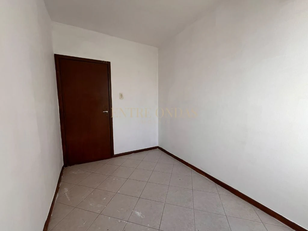 Unfurnished 2-bedroom apartment with 65 m² — photo 12