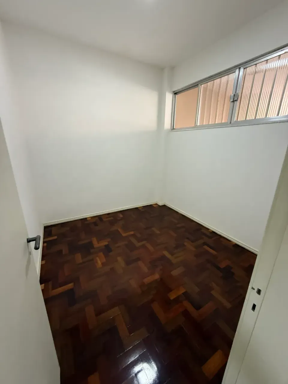 Apartamento sem vaga, 1 quarto e 1 banheiro, cozinha fechada — photo 7