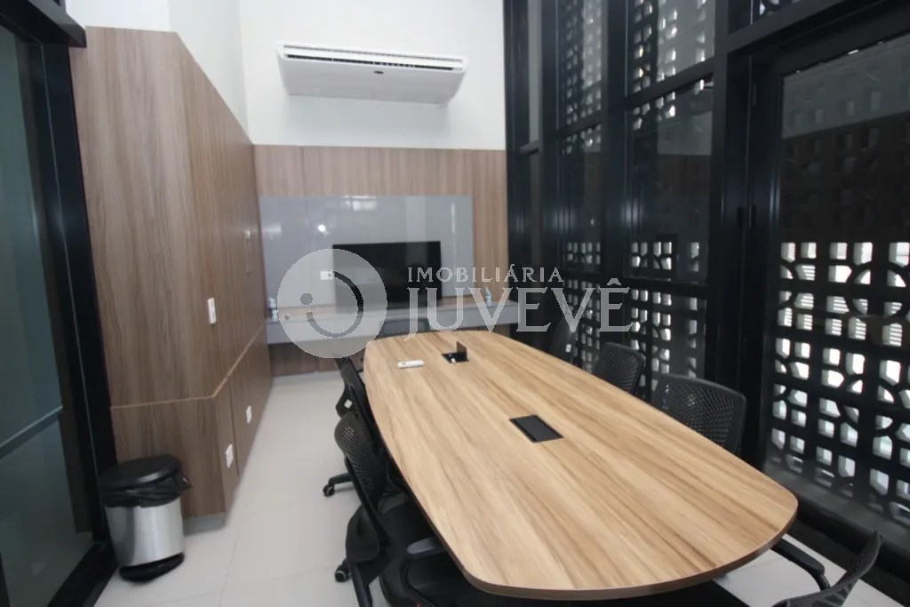 Apartamento mobiliado de 2 quartos com cozinha integrada — photo 33