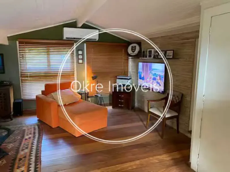 Casa com 6 quartos e 950 m², 2 vagas e cozinha fechada — photo 20