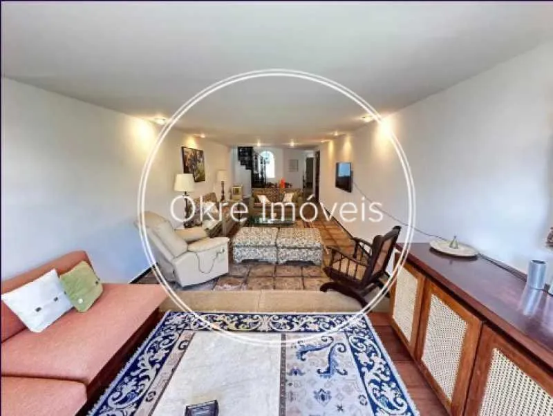 Furnished apartment with 4 bedrooms and 5 bathrooms — photo 13