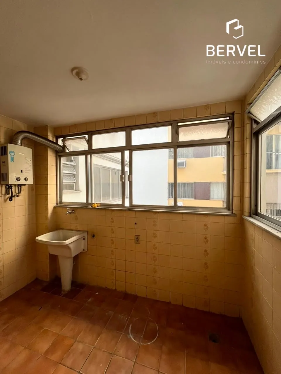 Apartment with 3 bedrooms, 1 bathroom and parking space — photo 20