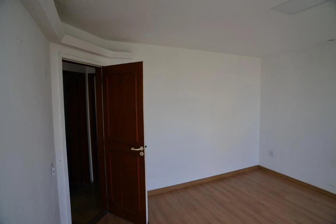 Квартира з 3 спальнями та власними ванними і балконом — photo 43