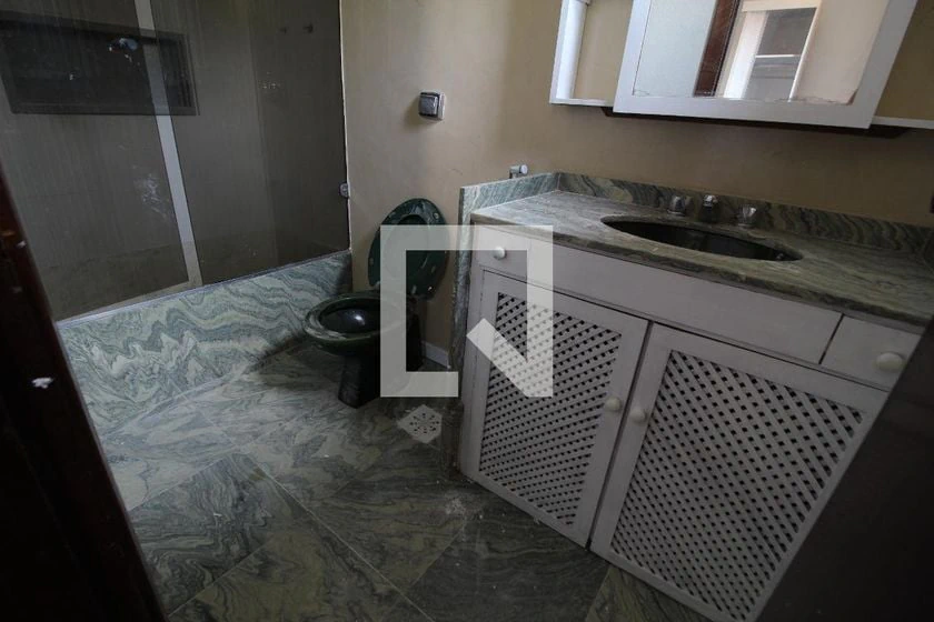 4-bedroom house with a mountain view in Rio de Janeiro — photo 24