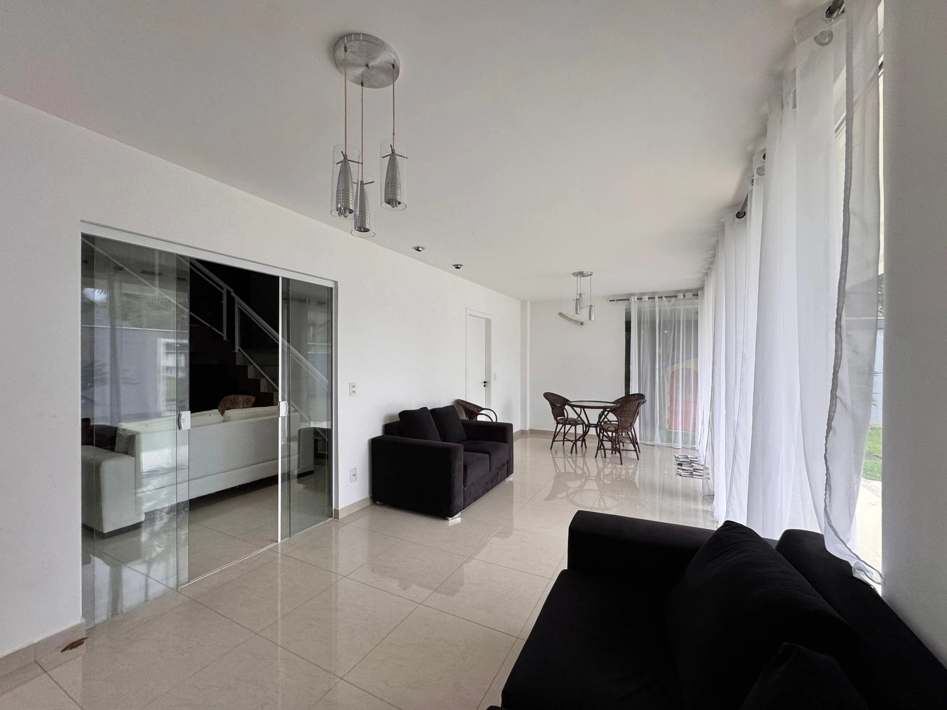 Casa mobiliada com 6 quartos e 6 banheiros — photo 28