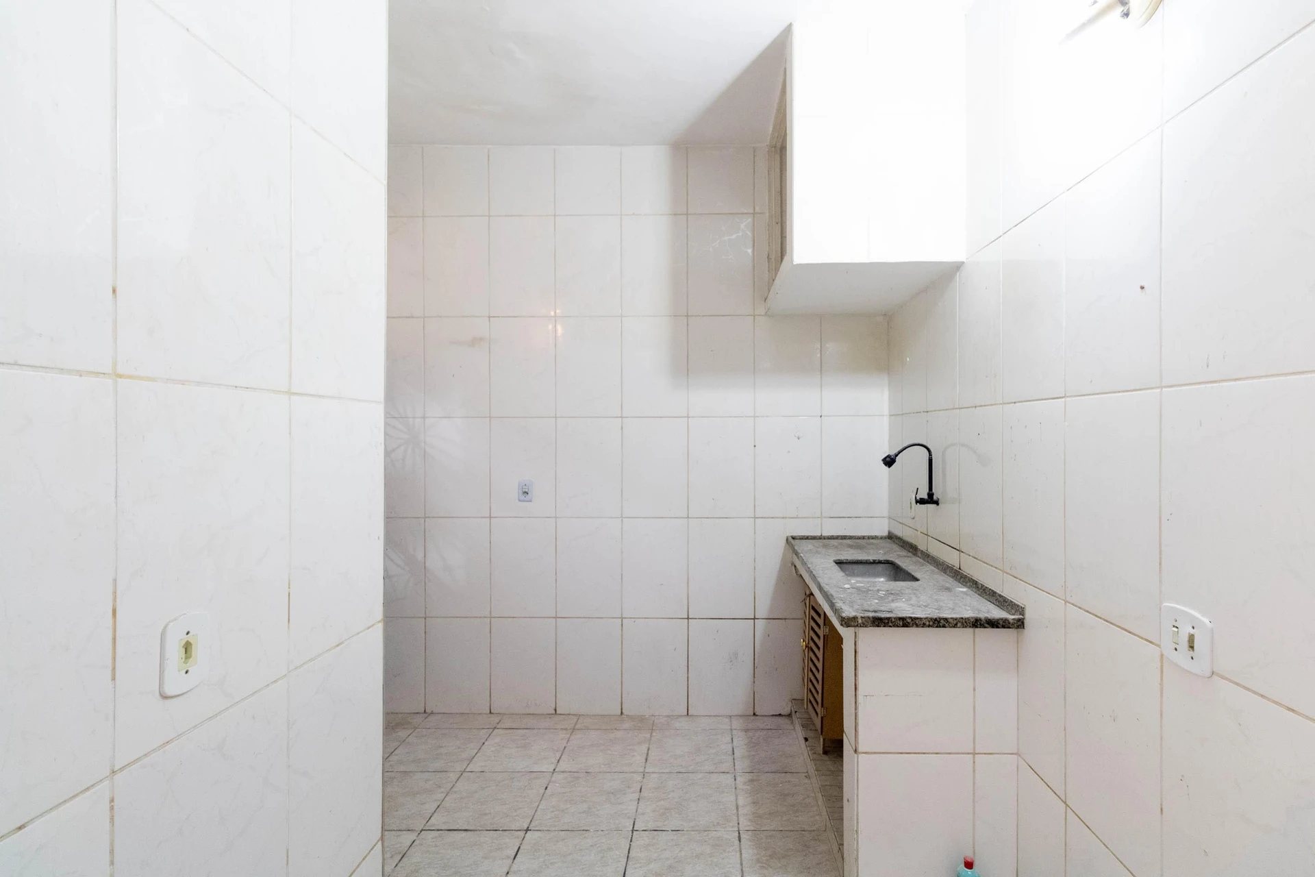 House with 3 bedrooms and a shared outdoor pool — photo 11