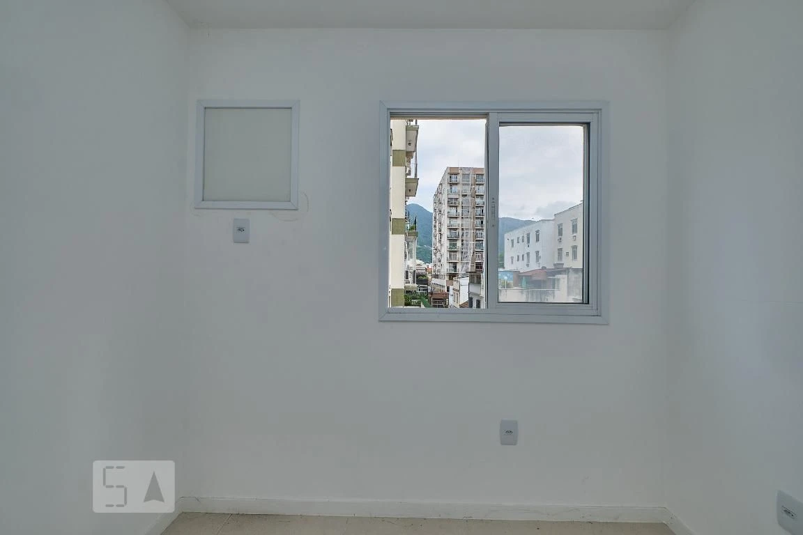 3-bedroom apartment in a building with a sauna — photo 25