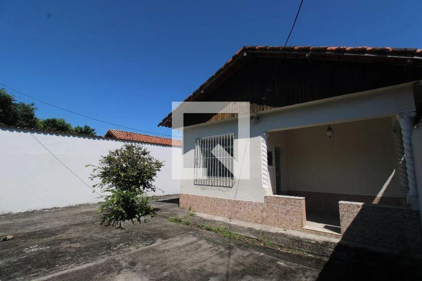 Unfurnished house with 3 bedrooms and 200 m² — photo 3