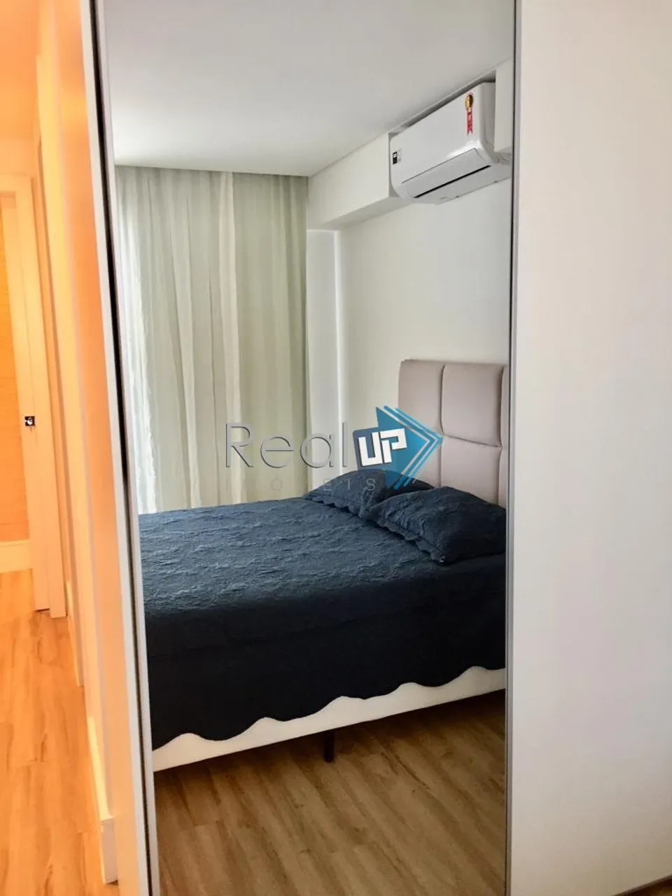 Furnished 2-bedroom apartment with balcony — photo 4