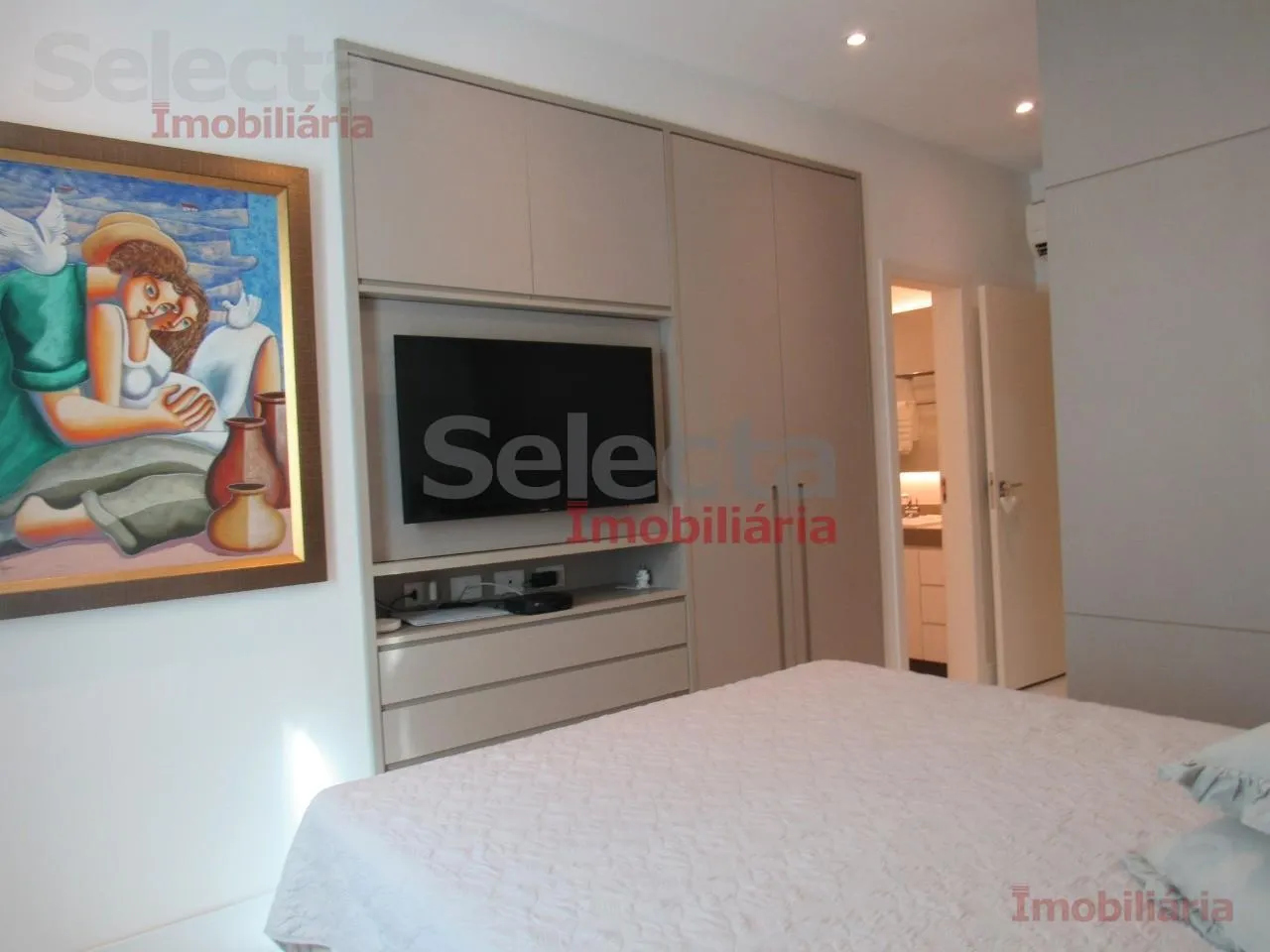 Apartment with 3 bedrooms and a closed kitchen — photo 2