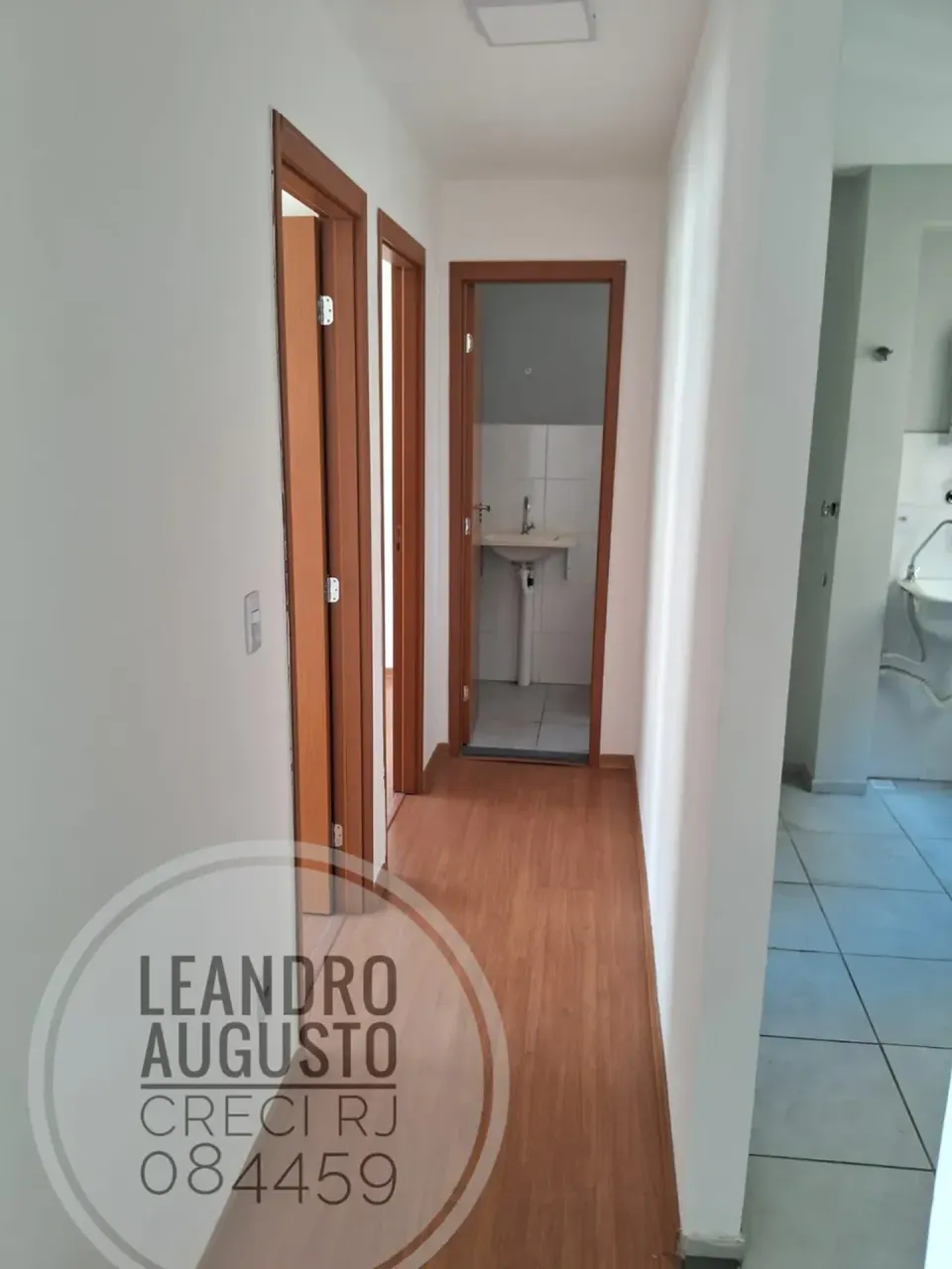 Apartamento de 2 quartos com cozinha fechada e vaga — photo 14