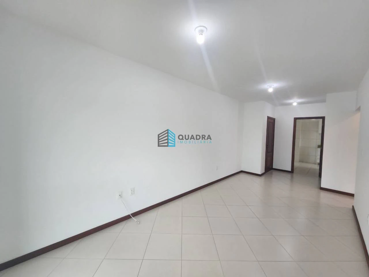 Квартира: 2 спальни, 1 со своей ванной, 75 м², Флорианополис — photo 11