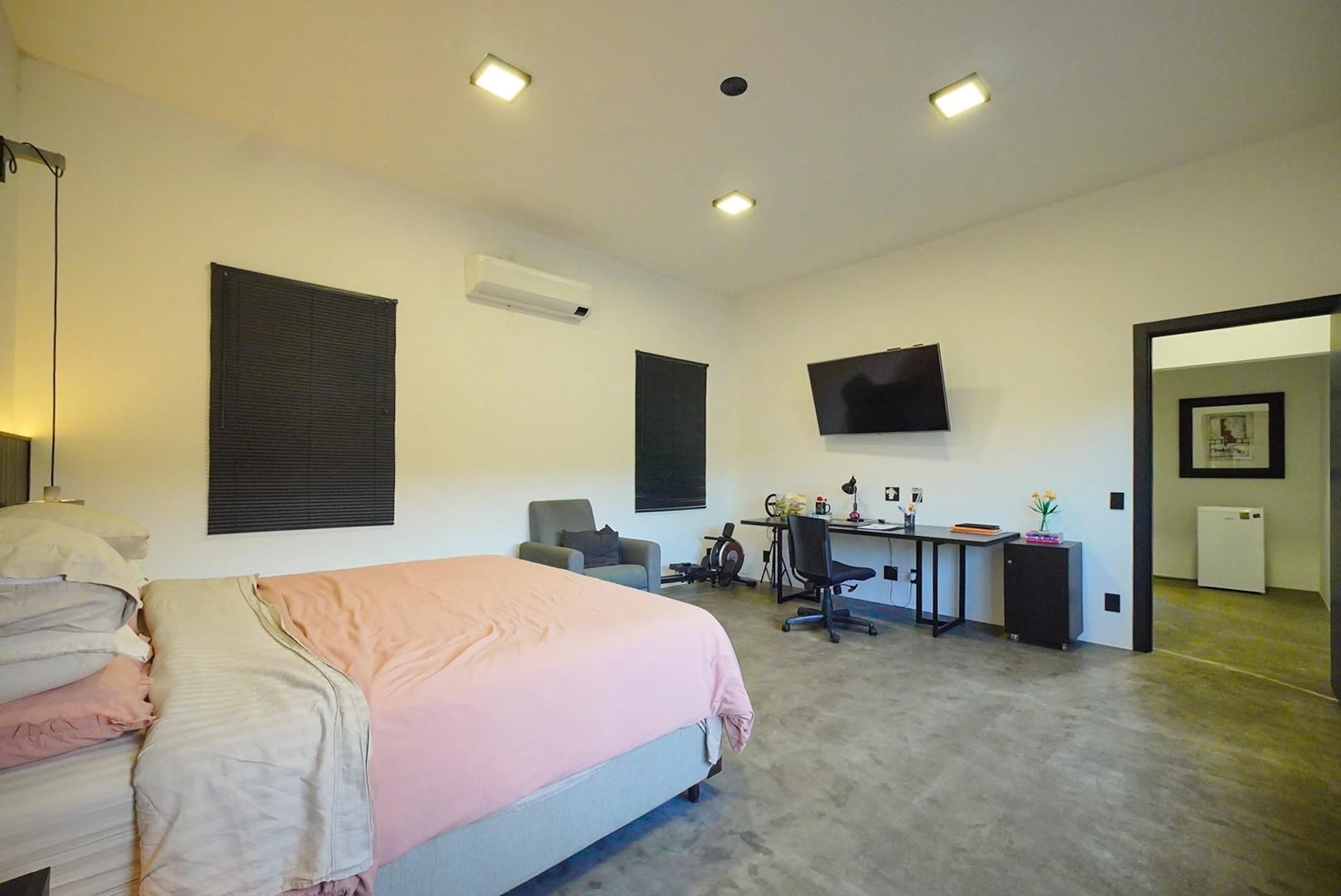 Lavavajillas y 5 dormitorios: casa de 330 m² — photo 9