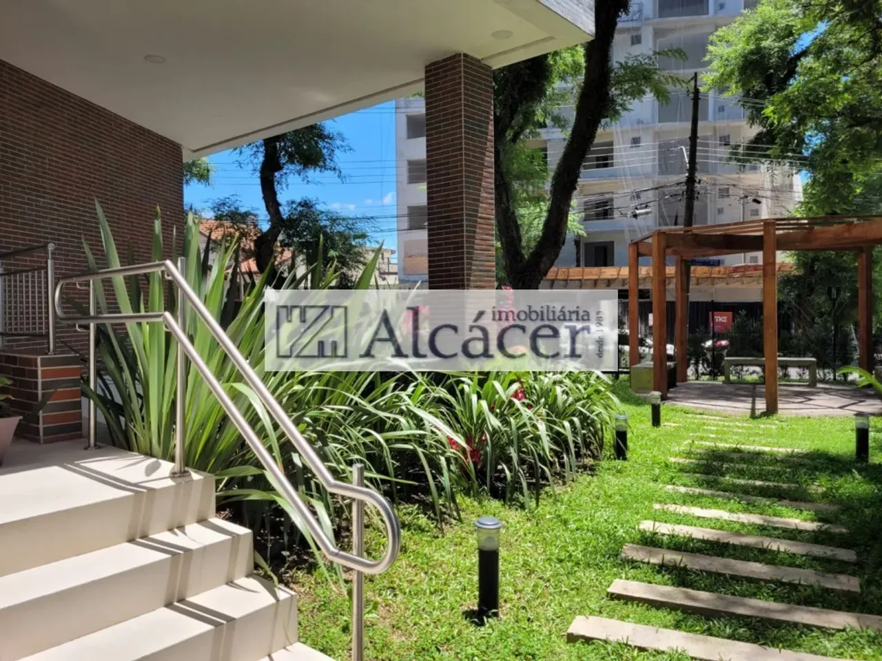 Apartamento de 3 dormitórios com sacada e churrasqueira — photo 23
