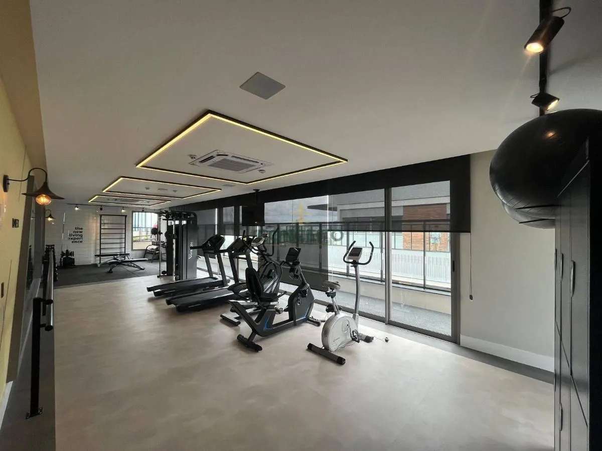 Furnished apartment, 69 m², with a grill on the balcony — photo 46