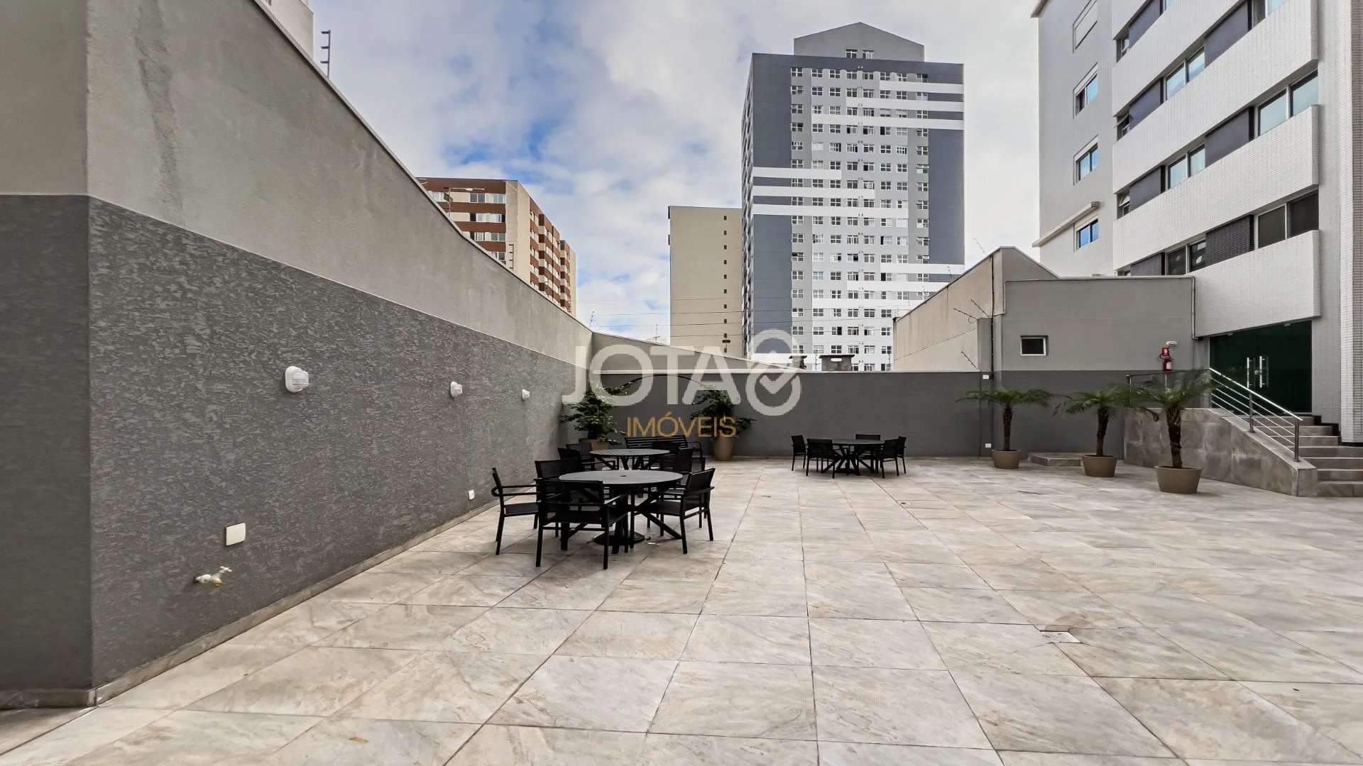 Apartamento com 3 quartos e varanda, 180 m² — photo 23