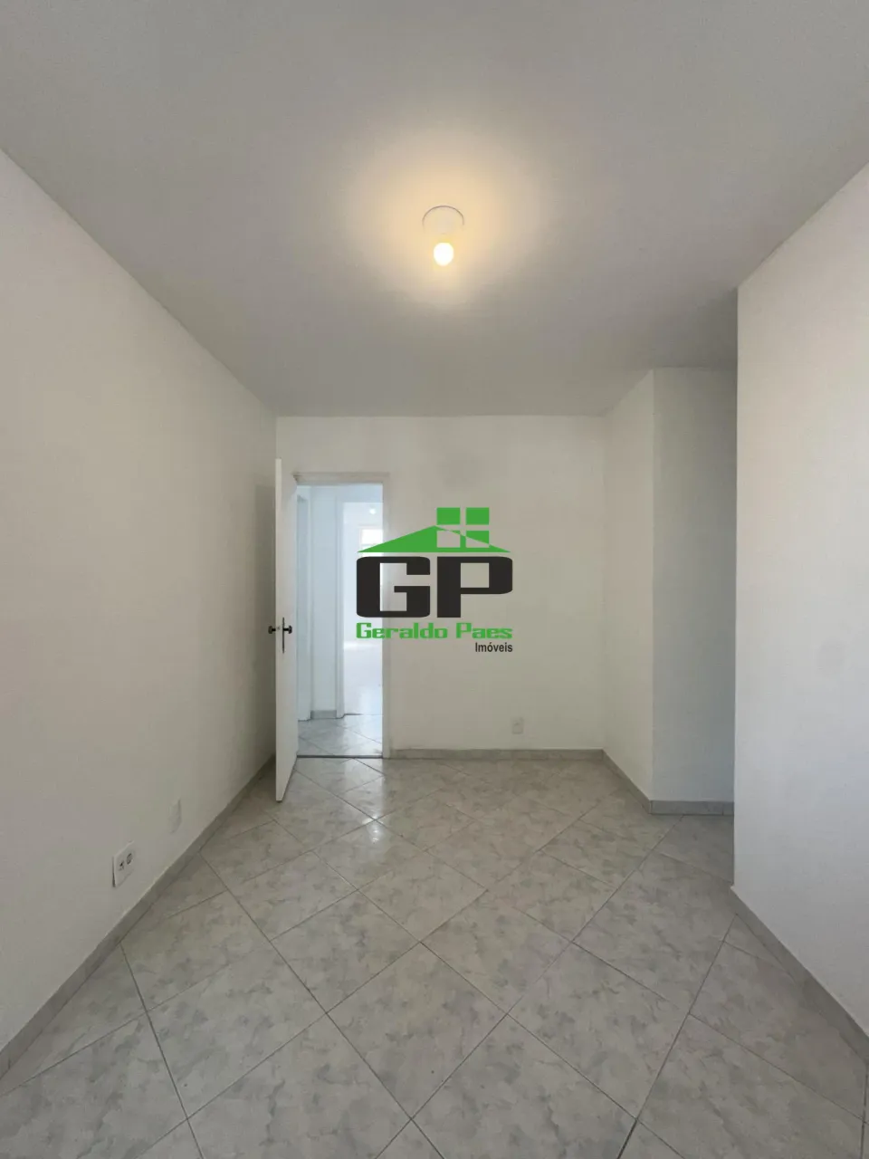 Rental apartment with 2 bedrooms and 2 bathrooms — photo 8