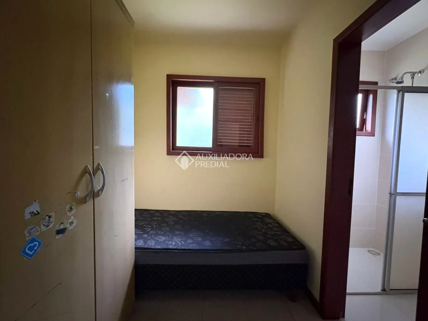 Closed-condominium house with 4 bedrooms and 3 bathrooms — photo 7