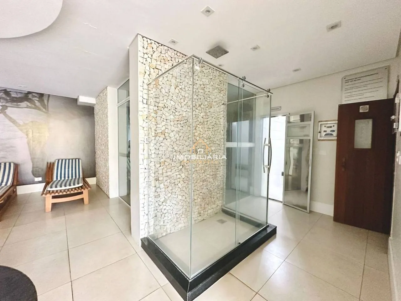 2-bedroom apartment with 3 bathrooms and 99 m² — photo 32
