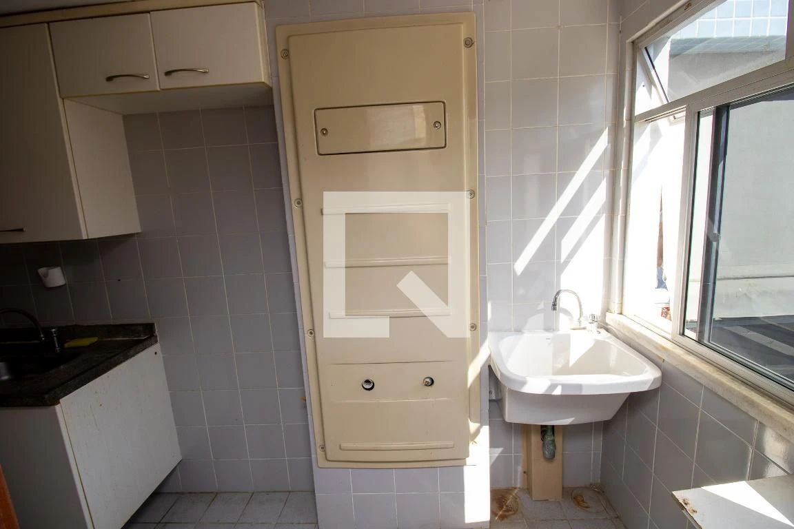 Apartamento sem mobília com 1 quarto e 2 banheiros — photo 37