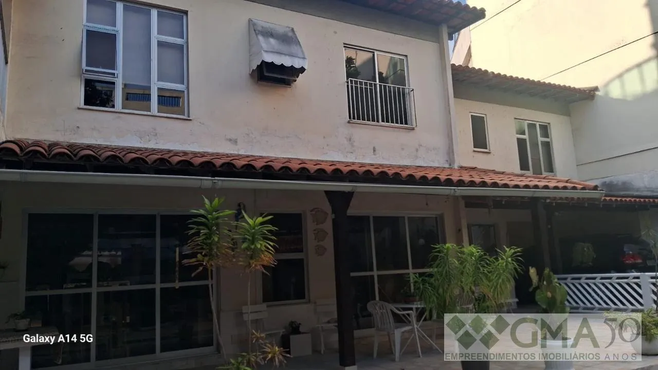 Furnished house with 7 bedrooms and 500 m² — photo 35