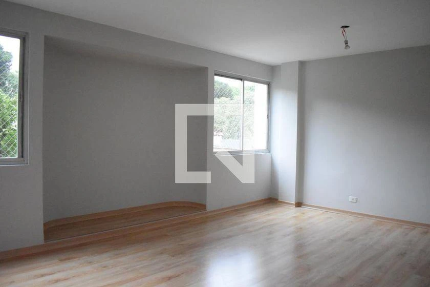 Wood or laminate floors in a 3-bedroom apartment, 133 m² — photo 10