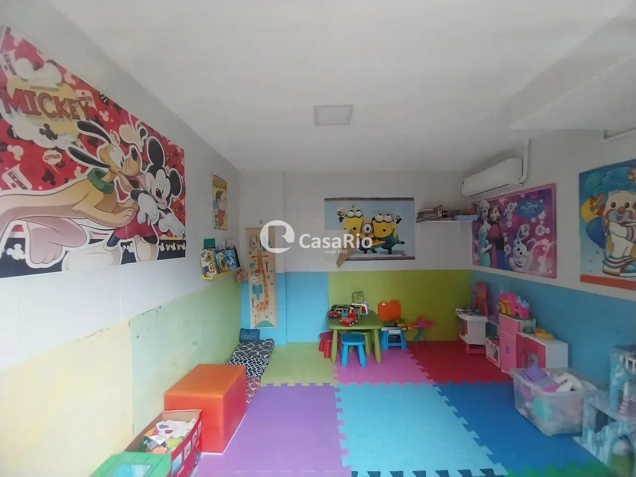 2-bedroom apartment in a building with a pool — photo 35