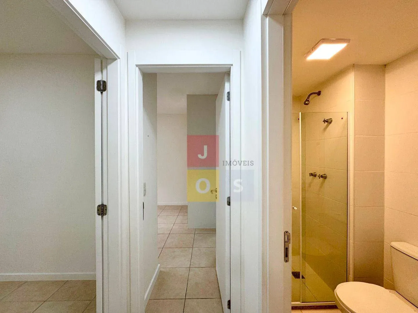 2-bedroom apartment with glassed balcony and 1 parking — photo 21