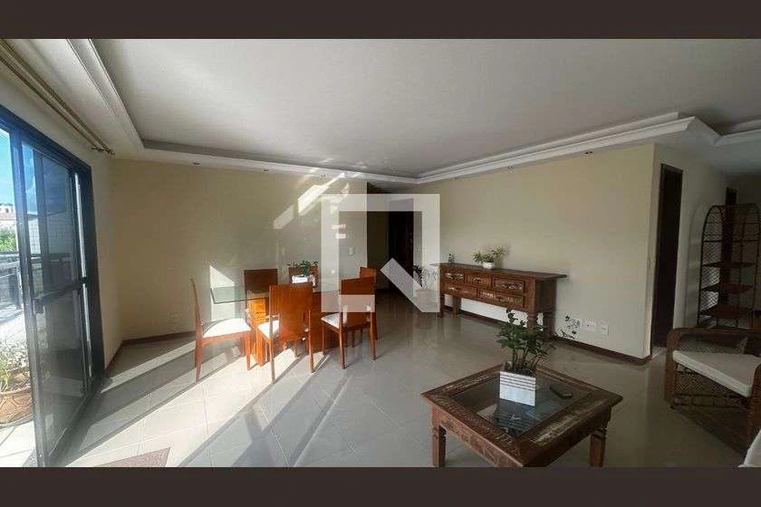 Furnished 203 m² apartment with 2 bedrooms and 2 parking — photo 18