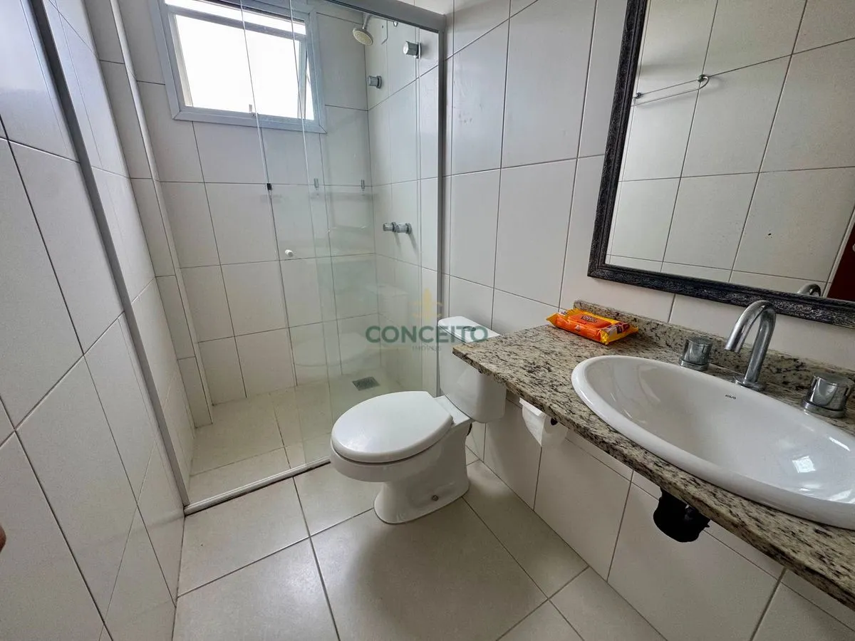 3-bedroom apartment in a building with a gym — photo 20