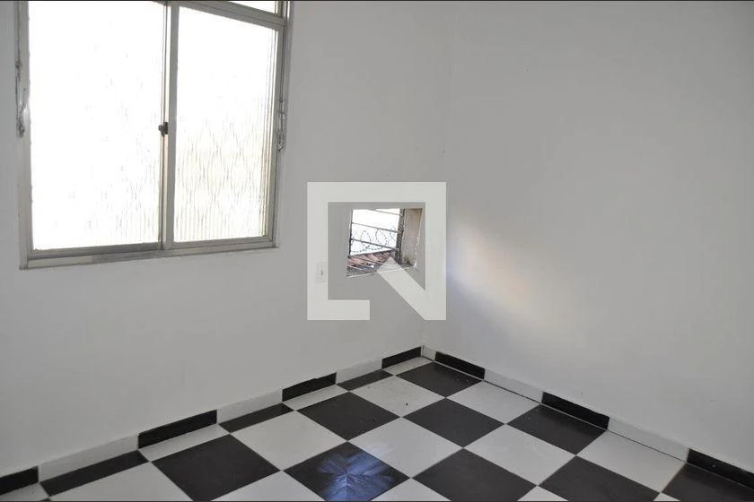 Rental house with a suite and 6 bedrooms — photo 39